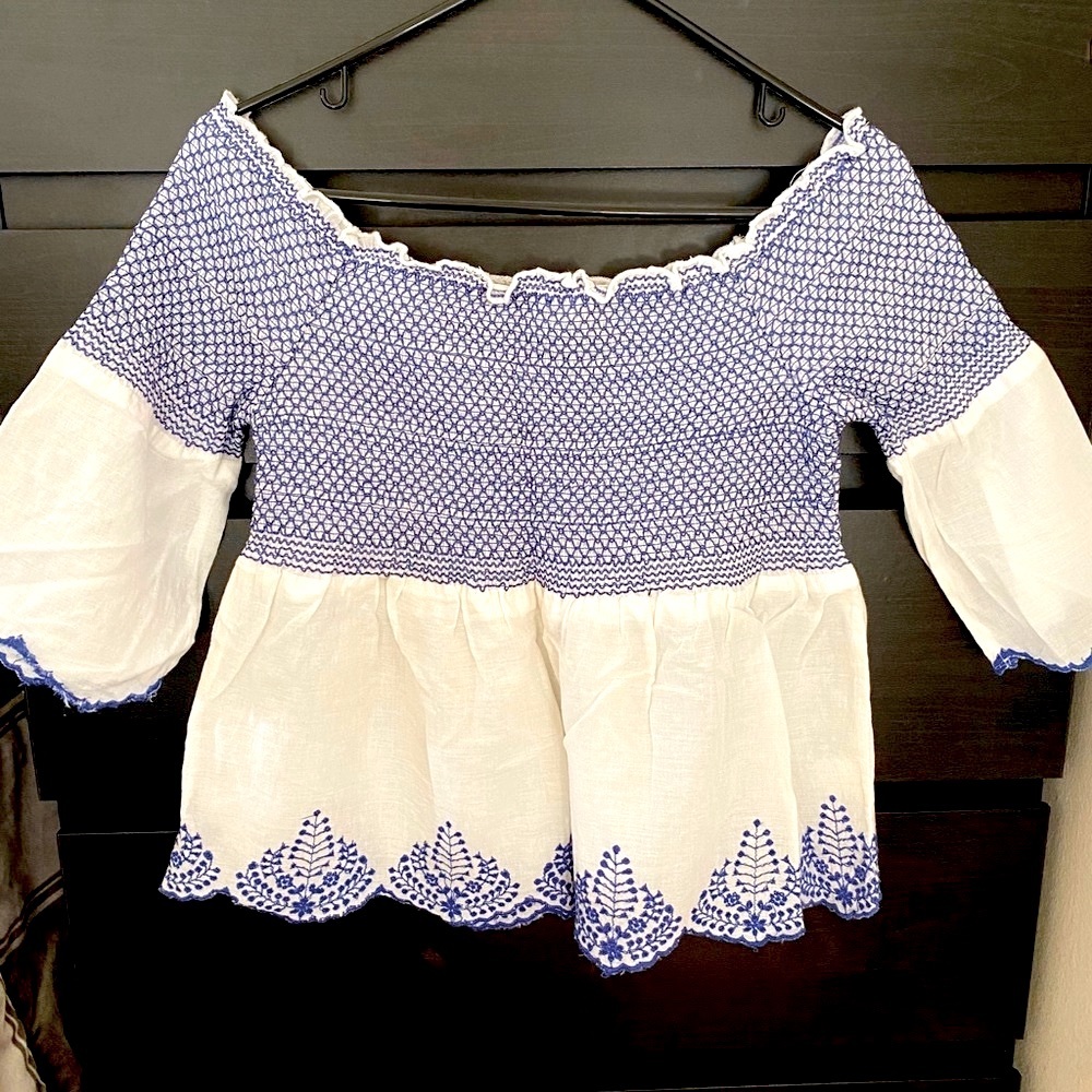 {Francesca’s} Miami Size S Off the Shoulder Top